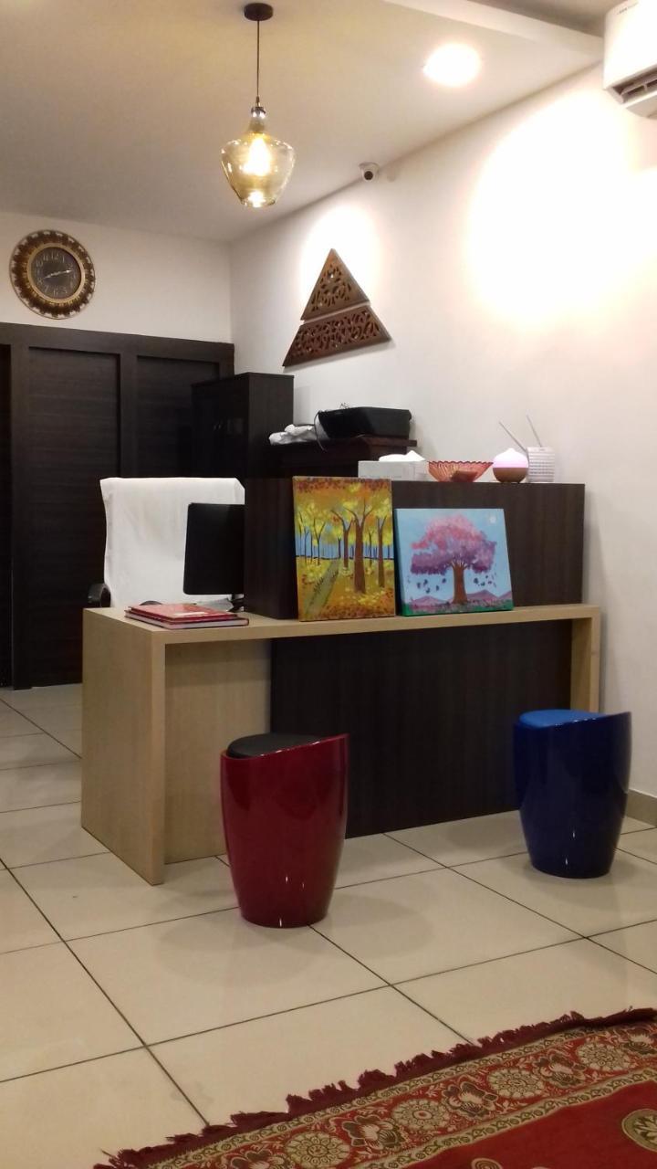 The Metro Pod - Backpackers A/C Dormitory Kochi 객실 사진